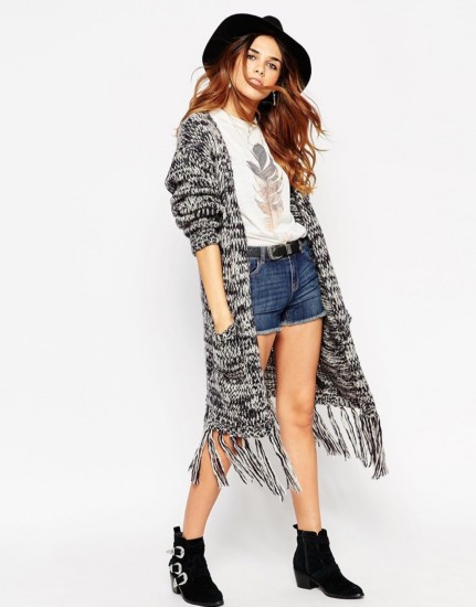 7款<em>中长针织开衫</em>紧追初秋潮流-千龙网·中国首