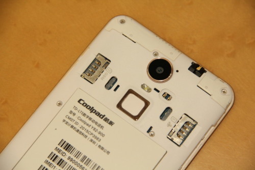 阅兵9月新品手机:苹果华为领跑 中高端都有(4)