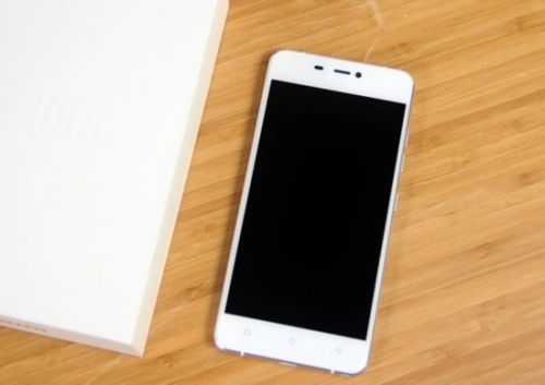 阅兵9月新品手机:苹果华为领跑 中高端都有(7)