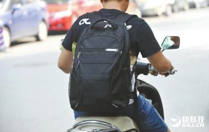 揭秘伪基站背包客:走街串巷发短信日赚200元(