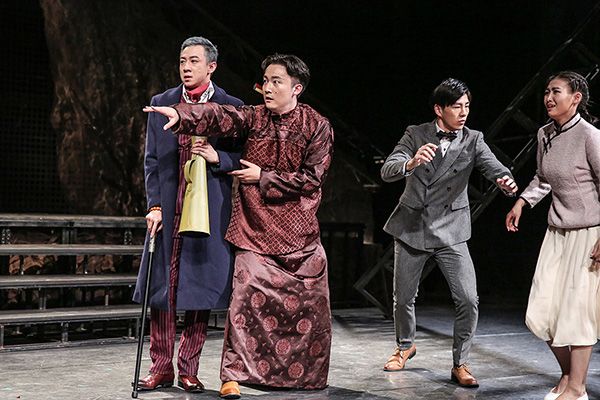 《造王府》看坏人如何斗法