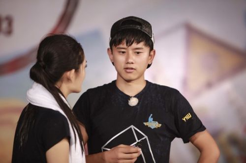 张杰谢娜暖萌真人秀 《真心英雄》温情收官-千