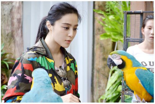 《挑战者联盟》温情体验动物医生 林更新自黑