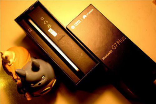 11月热销金属指纹手机,该买哪一款?-千龙网·