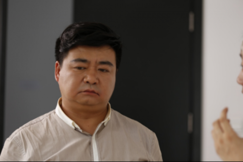 唐宁出演新媒体电影《使徒》片场被KO