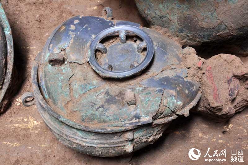 山西襄汾陶寺北现两周大型墓地 探出墓葬1283座