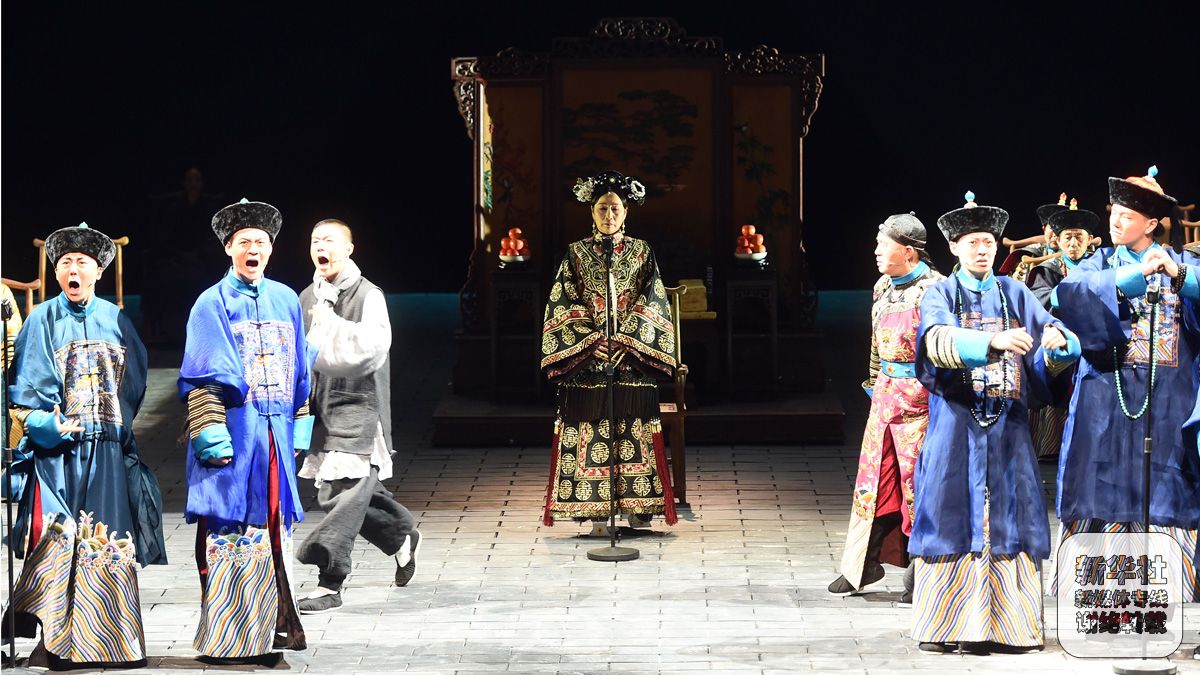 话剧《北京法源寺》上演