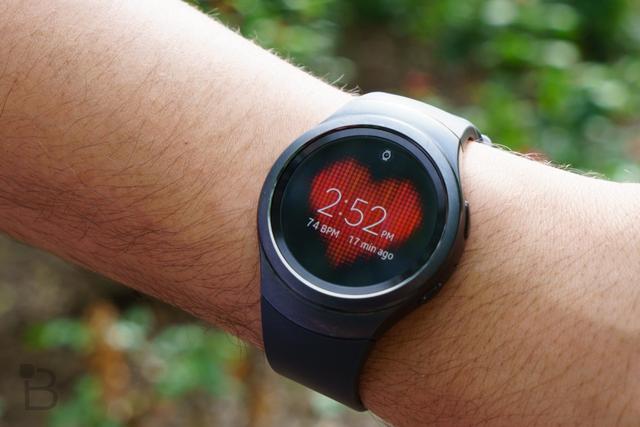 三星Gear S2引入新表盘 设计大师Mendini操刀