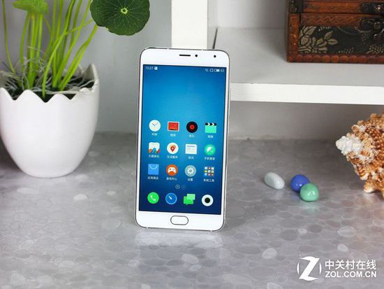 价格/配置你更看重谁 近期8款新机推荐