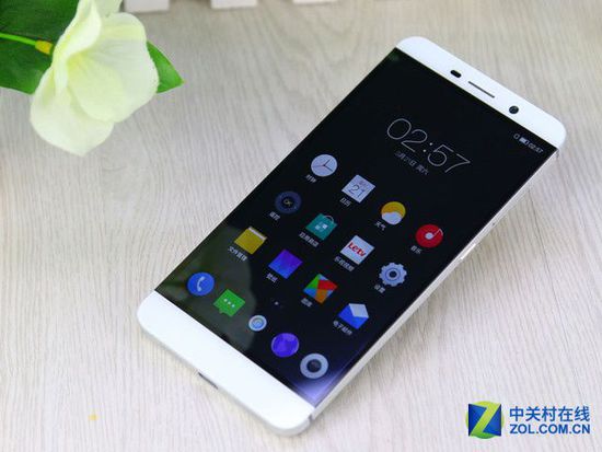 搭载骁龙810 乐视超级手机1 Pro仅2499