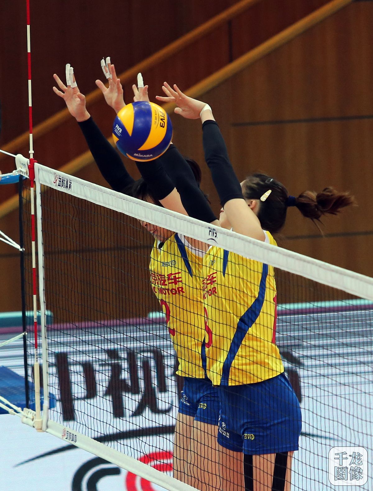 qlm20151209-paiqiu-1