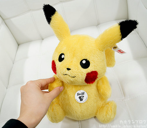 比游戏主机还贵的Steiff皮卡丘玩偶 土豪买买买