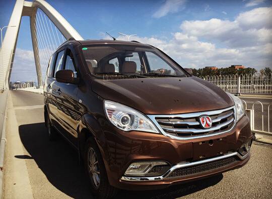 北汽威旺M30九寸大屏 成就车主抢单之王!-千龙