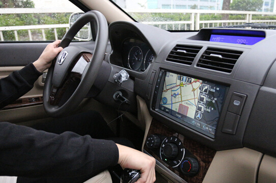 北汽威旺M30九寸大屏 成就车主抢单之王!-千龙