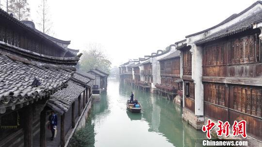 水乡是封“情书”：中国与世界的乌镇网恋