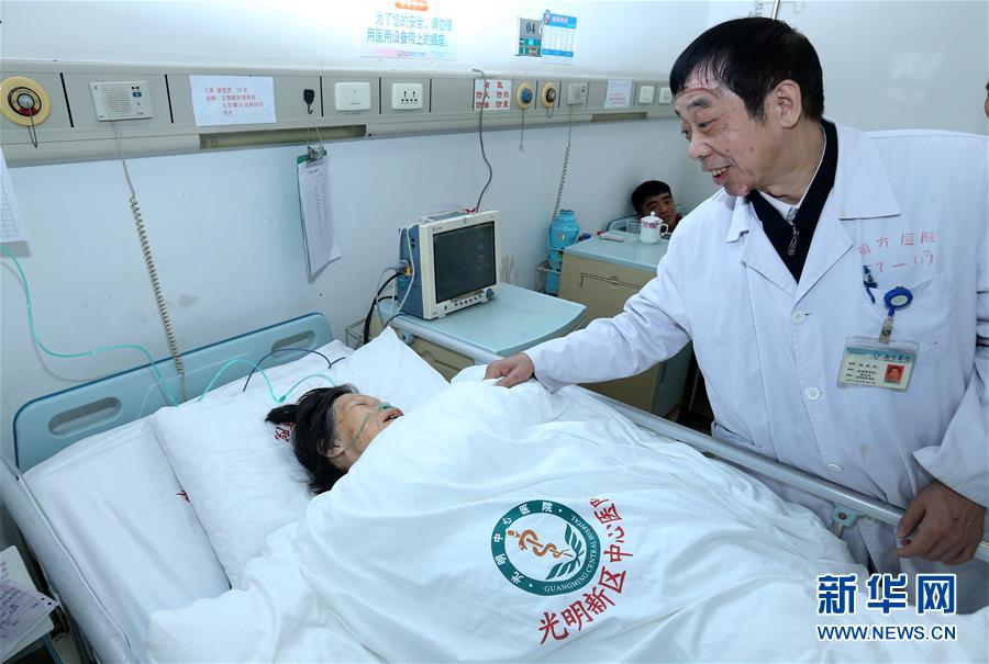 （新华全媒头条·深圳滑坡）（7）救援车源源不绝，救援人源源不断——深圳滑坡灾害救援处置36小时全景扫描