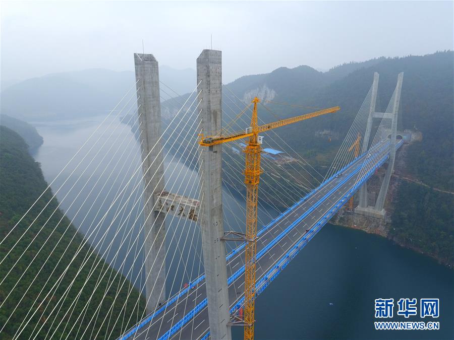 贵州实现县县通高速 助推经济社会发展(3)-千