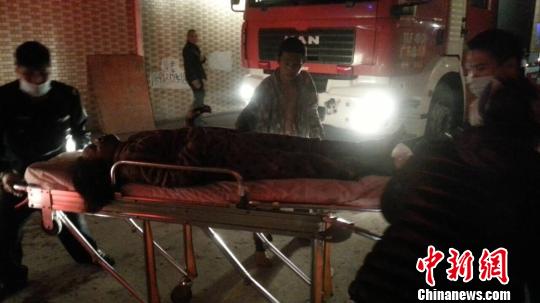 广东惠州一民居失火多人被困6人送院救治