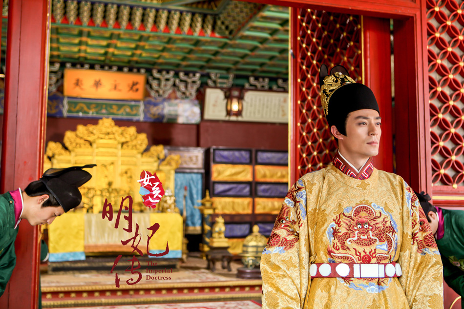 霍建华饰演朱祁镇