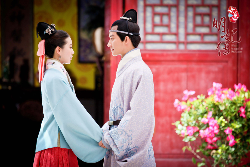 刘诗诗黄轩深情对望