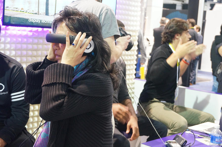 CES首日看点:NASA推出VR设备 可看火星场景