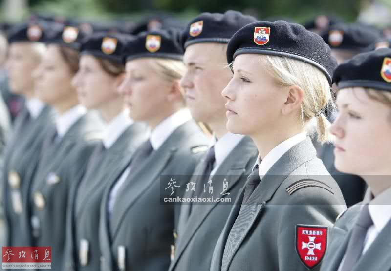 日耳曼式风情!奥地利女兵那叫一个美(3)