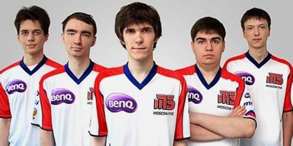 LOL史上最流行的9大战术:4保1究竟谁发明的?