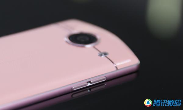 美图手机V4评测：自拍逆天 典型的偏科生