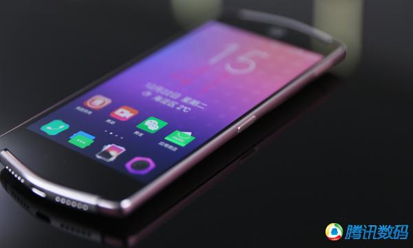 美图手机V4评测：自拍逆天 典型的偏科生