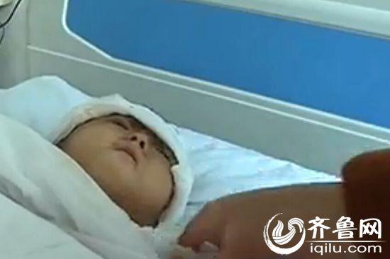 医生称文睿病情恶化，需要到综合性医院进一步治疗（视频截图）