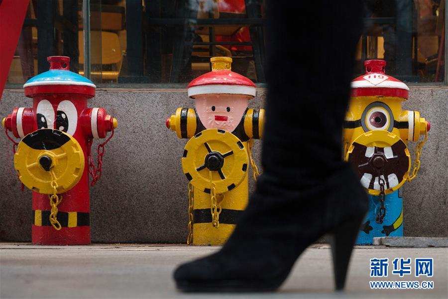 #（社会）（2）&ldquo;萌萌哒&rdquo;消防栓亮相南京街头