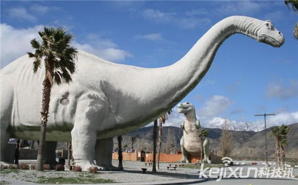 恐龙时代十大最匪夷所思事件：恐龙化石大揭秘