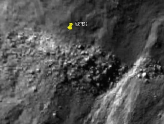 月球出现神秘反射光：或为外星人基地
