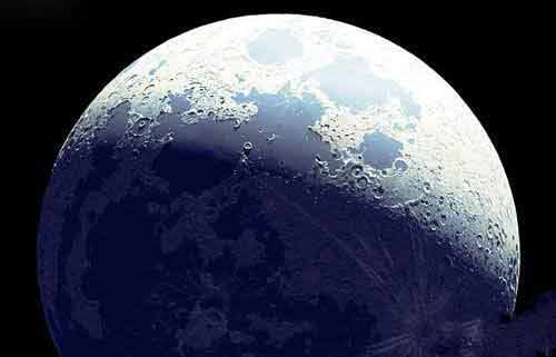 月球出现神秘反射光：或为外星人基地