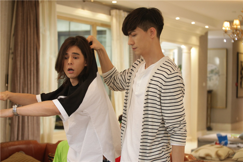 《 极品模王 》火爆 乐视会员赞其帅到飞起-千