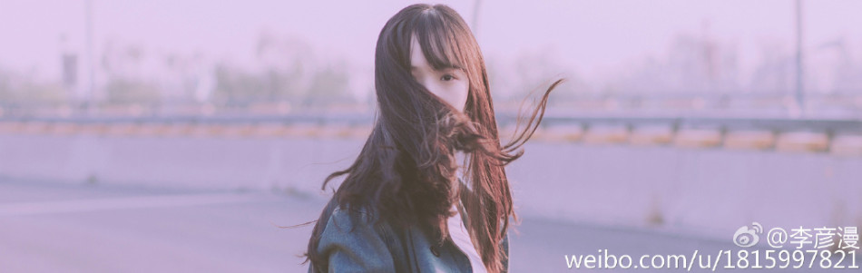 中戏校花晒唯美写真 清纯笑容惹人爱