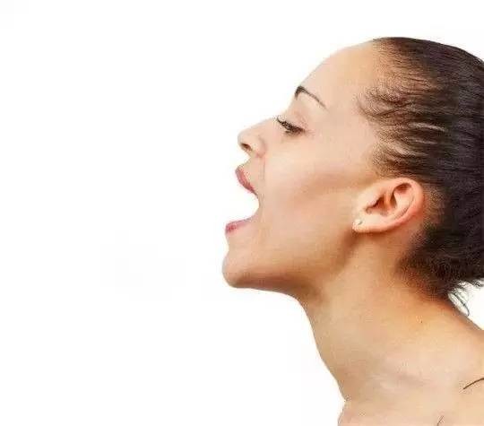 世界上十个最怪异的整容手术，你想尝试吗？