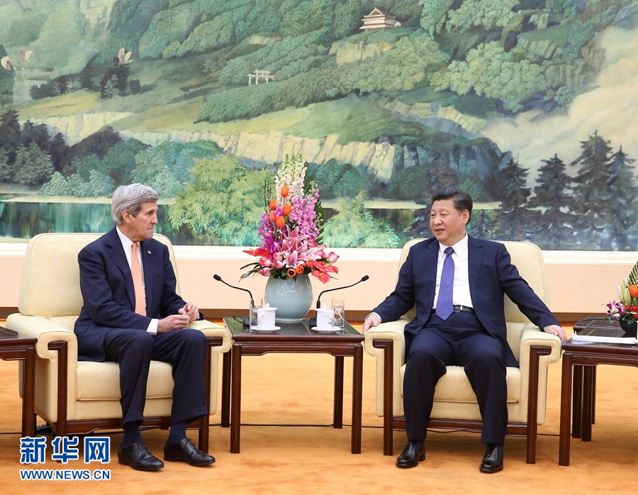 1月27日，国家主席习近平在北京人民大会堂会见美国国务卿克里。新华社记者 庞兴雷 摄
