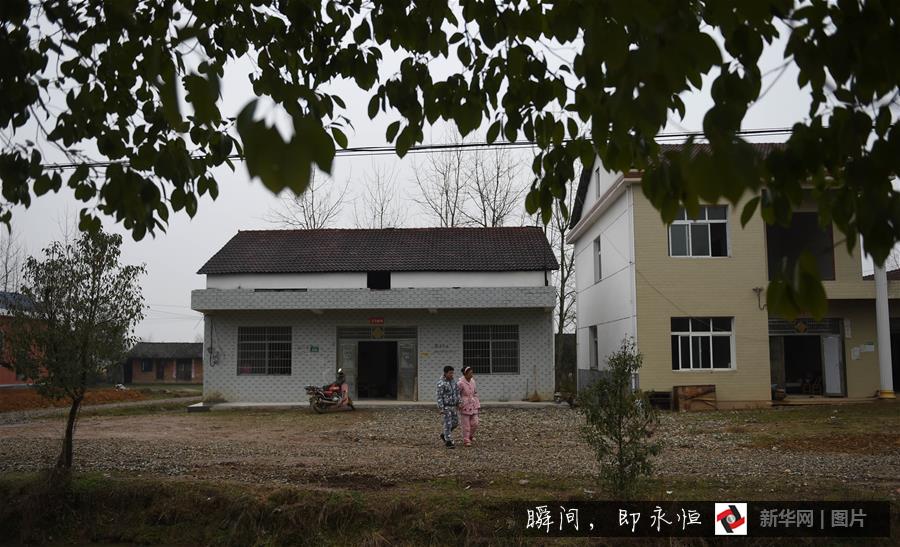 （图片故事）（2）尿毒症女孩和她的“众筹”婚礼