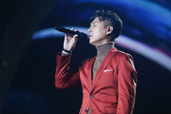 山东春晚“老干部”回家 靳东唱《离人》诉乡情-千龙网·中国首都网