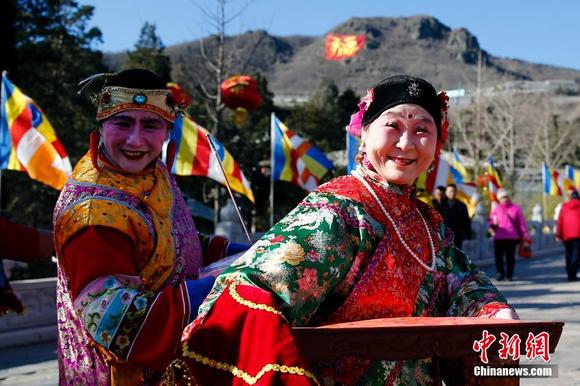 北京八大处庙会再现盛大皇家祈福场景