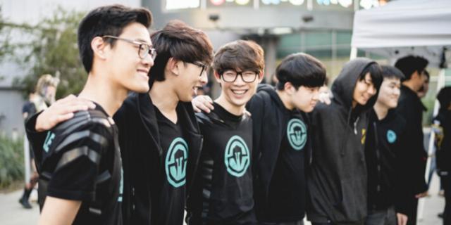 LOL战队全球战力榜：QG、EDG被评S级强队