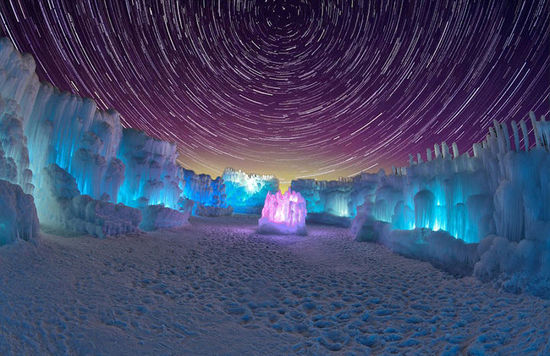 加拿大公园打造现实版“冰雪奇缘”城堡