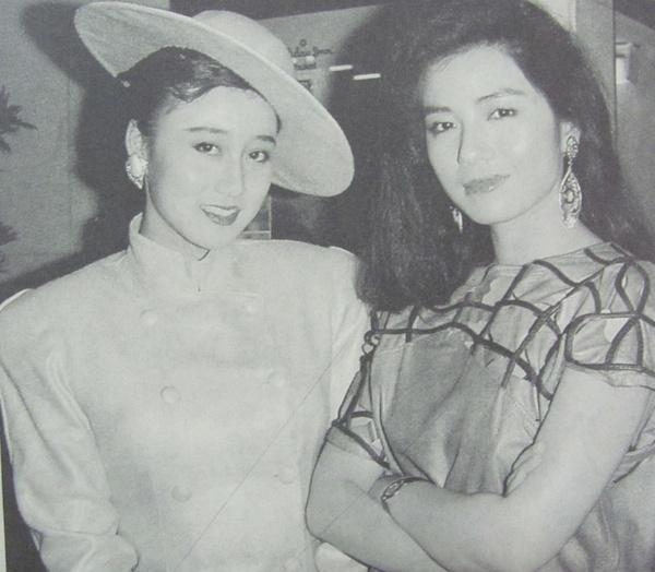 李连杰老婆肤白貌美胸大腰细