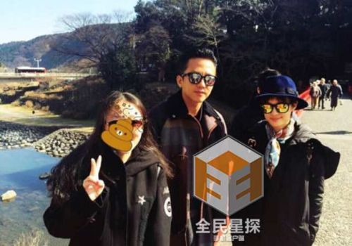 又虐狗！邓超孙俪情人节游日本频自拍大秀恩爱