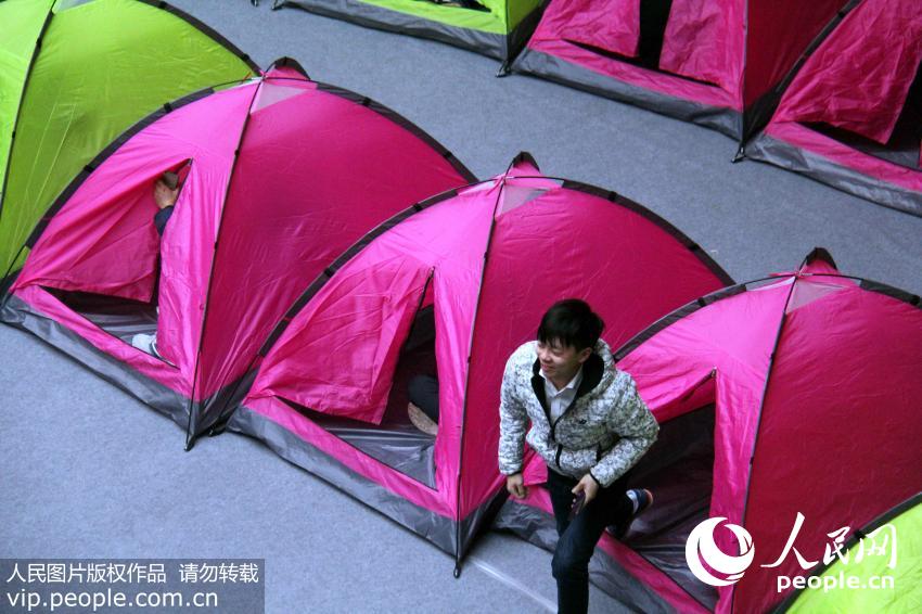安徽芜湖情人节举办趣味帐篷相亲会【3】