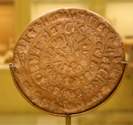 800年前手机出土 外星人存在的铁证曝光