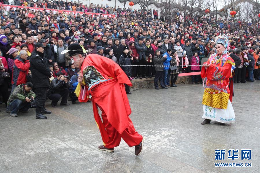 #（经济）（1）春节假期全国接待游客超3亿人次 