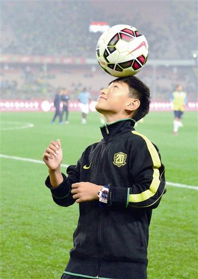 刘国宝有着“小梅西”之称
