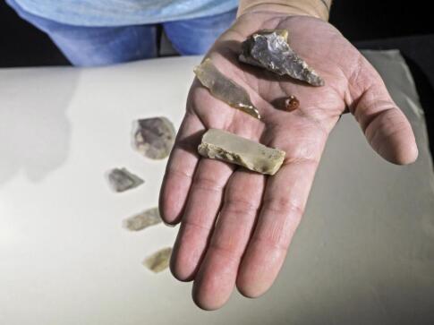 以色列考古学家发现7000年前人类部落遗址(组图)